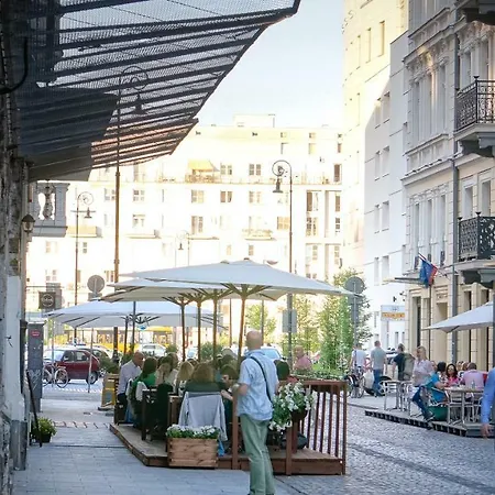 ★bright, Spacious Apartment|palace Of Culture View★ דירה